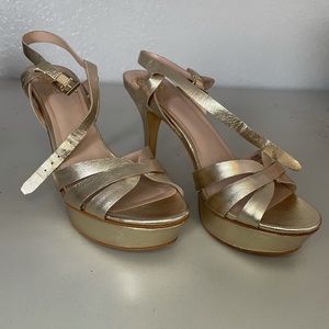 Vince Camuto strappy heel